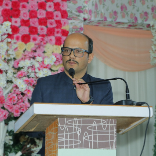 Med Singh
